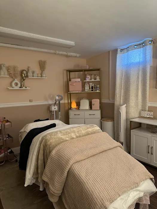 Amy Rose Aesthetics Picture 3