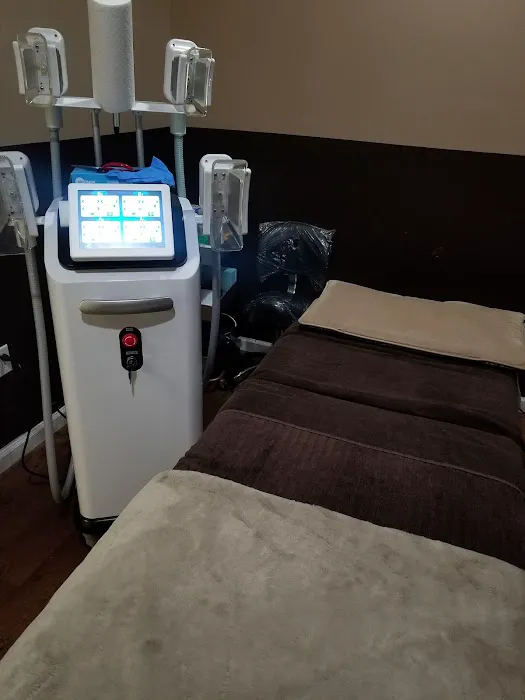 SlimNGlow Studio Picture 5