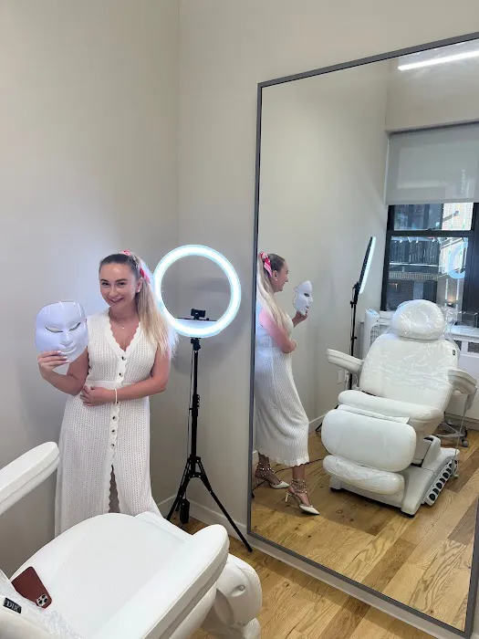 Skin Code NYC - Manhattan Picture 2