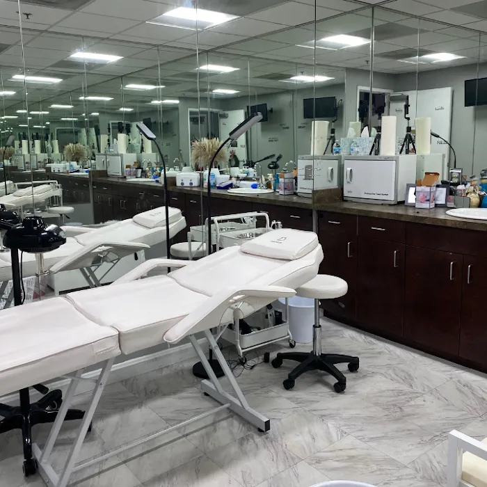 Natural Obsession Picture 3