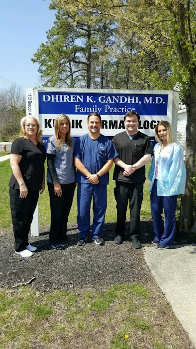 Kuflik Dermatology and Skin Cancer Center Picture 3