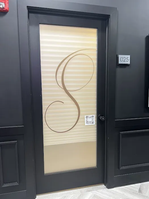 Skerapy Lounge Picture 3