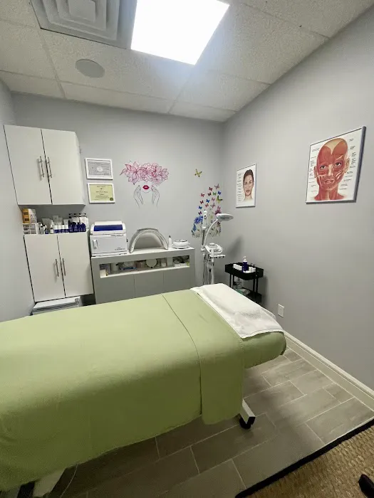 Skincare11235 Picture 4