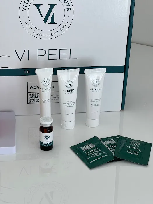 Acne Clinic NYC: hormonal, comedonal, inflamed, teen, PCOS acne Picture 6