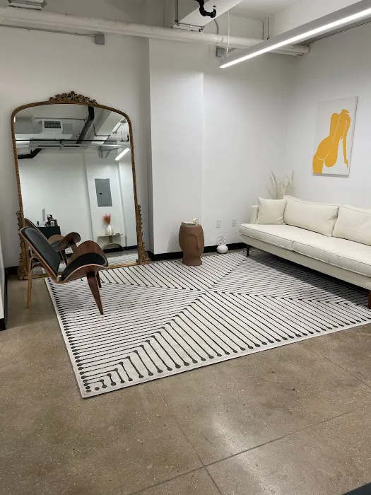 Glo Spa NY Picture 3