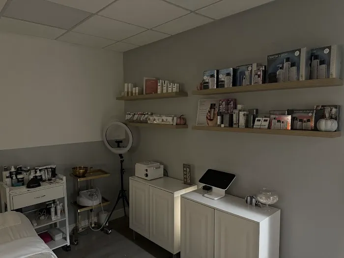 Helen James Aesthetics Picture 1