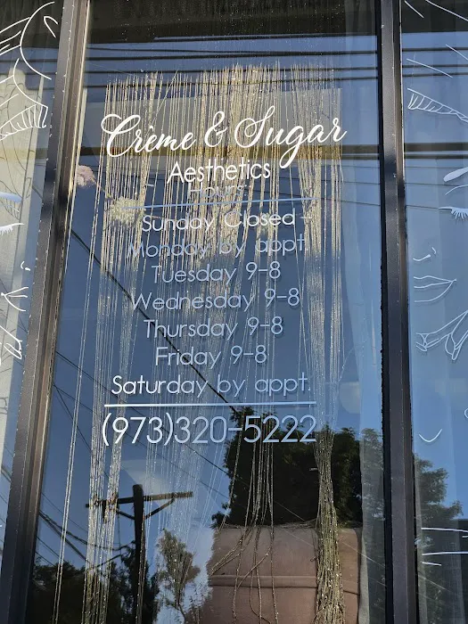 Crème & Sugar Aesthetics Picture 3