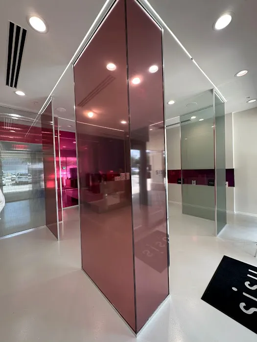 Sisu Clinic Soho | Doctor-led, Cosmetic Medicine & Treatments Picture 1