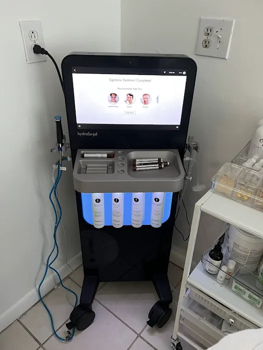 Dolce Derma - Facials Skincare and Lashes Picture 9