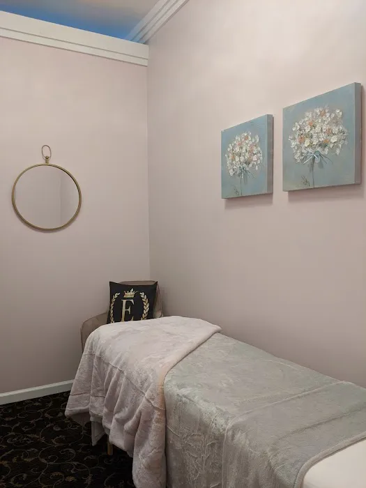 Elena's Skin Care Specialist Picture 4