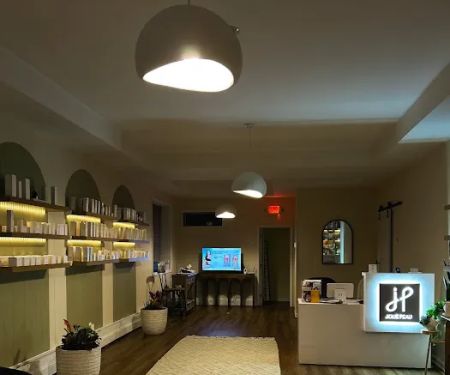 Jolie Peau Skin Care