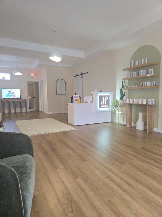 Jolie Peau Skin Care Picture 7