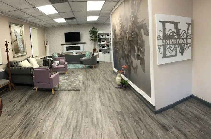 Skin by Eve Picture 9