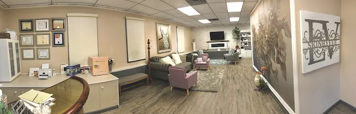 Skin by Eve Picture 6