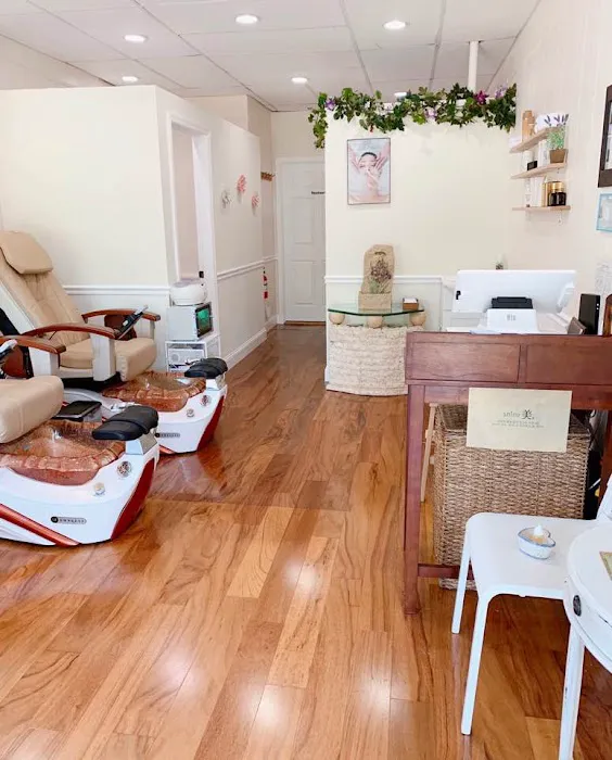 Natural Organic Skin Spa Picture 6