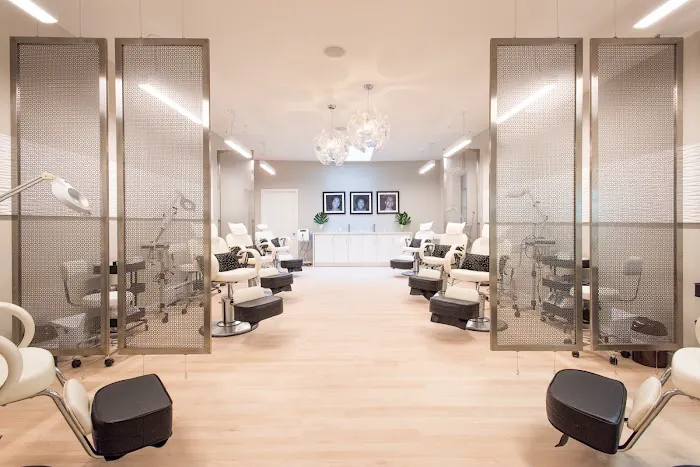 Blitz Facial Bar Picture 2