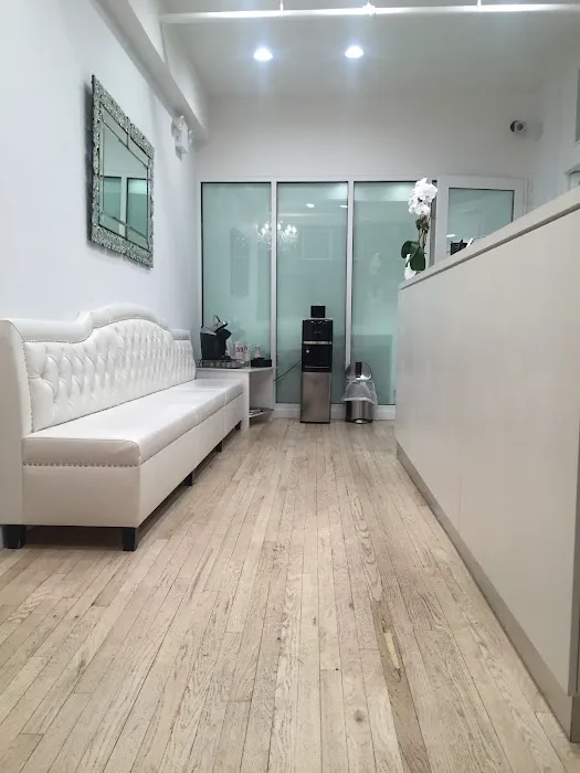 Spring Street Dermatology - SOHO Picture 2