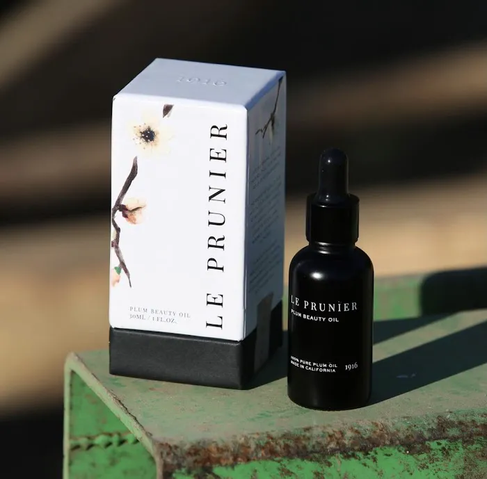 Jillian Wright Facials Picture 1