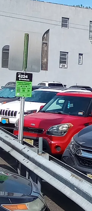 Metropolitan Dermatology - West New York Picture 2