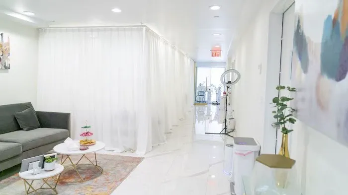 OUÏE INT’L Skin Care Picture 2