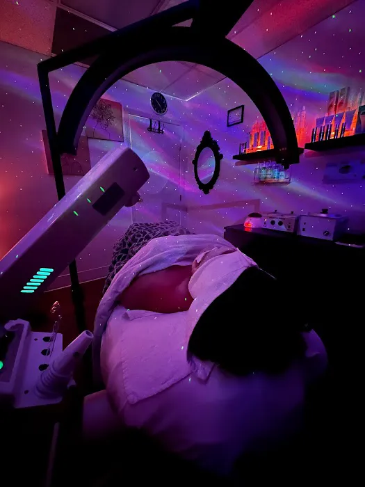 Moonlight Luxury Beauty Picture 8