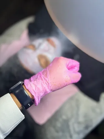 Queen Waxing and Skin Picture 8