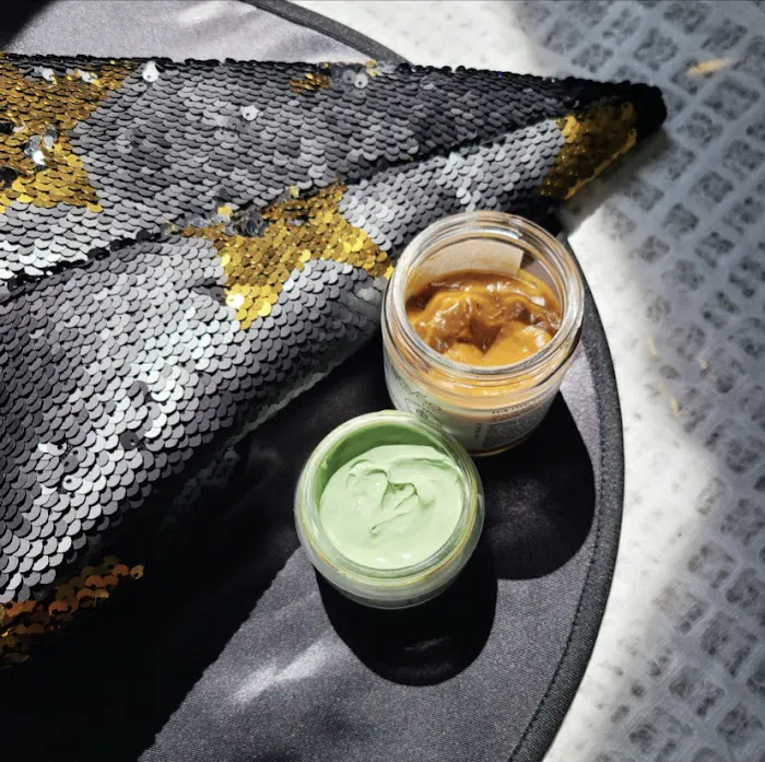 Skinderlust Picture 10