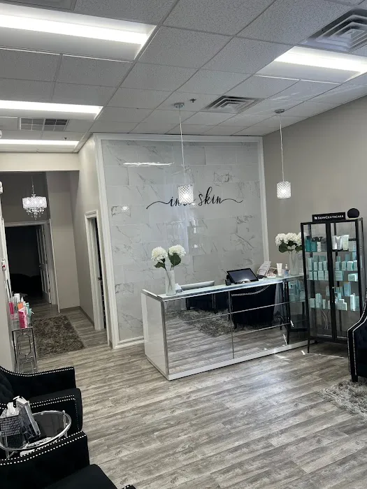 Into Skin Aesthetic Studio Picture 3