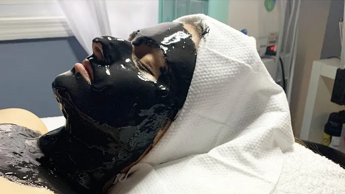 Lushy Skin Picture 1