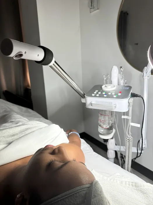 Me Time & Beyond Aesthetics Picture 8