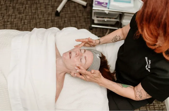 Skin Care by Julia Picture 9