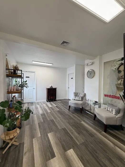 Mia Skincare Picture 2