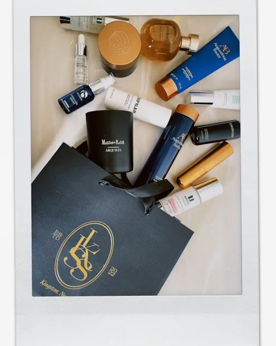 Leigh Kelley Skin Studio Picture 9