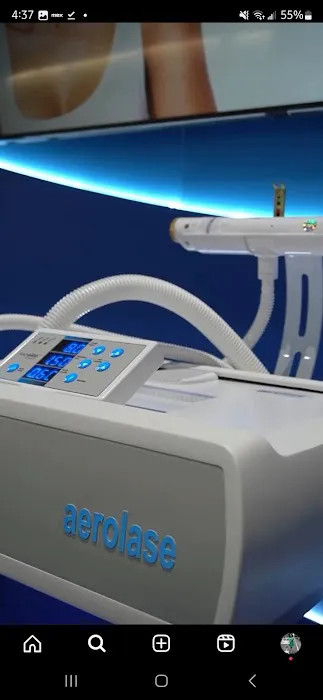 Mirror Mirror Skin Lab Picture 3