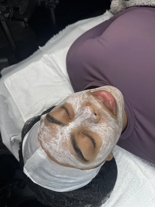 Studio 1203 Picture 1