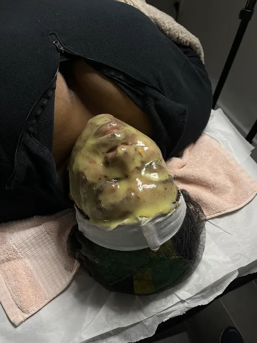 Studio 1203 Picture 6