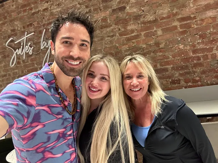 Designer Aesthetics by Dr. Jarrett Schanzer Picture 2