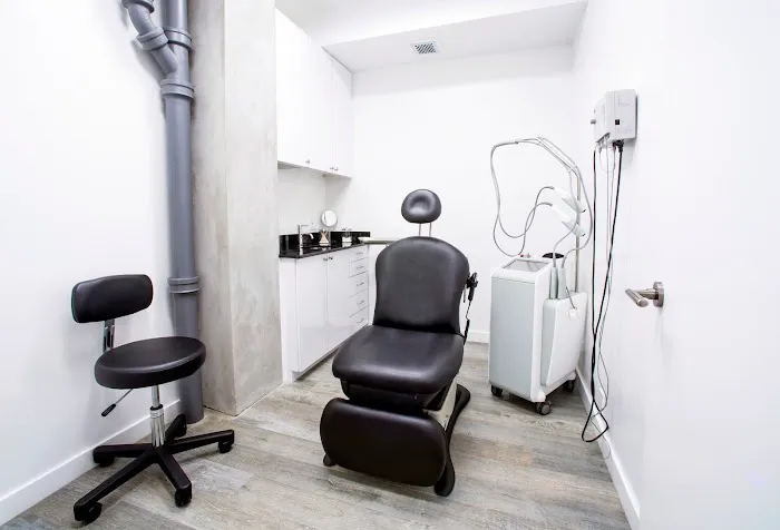 Washington Square Dermatology Picture 8