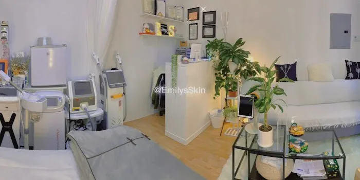 Emily's Skin Studio Picture 7