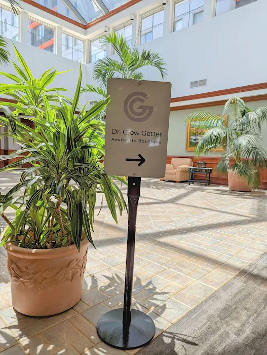 Dr. Glow Getter Picture 6