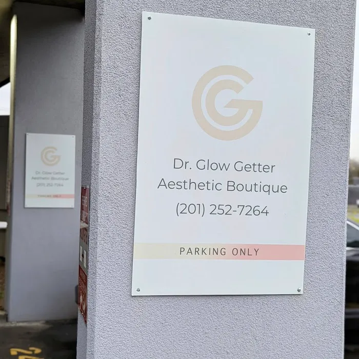 Dr. Glow Getter Picture 4