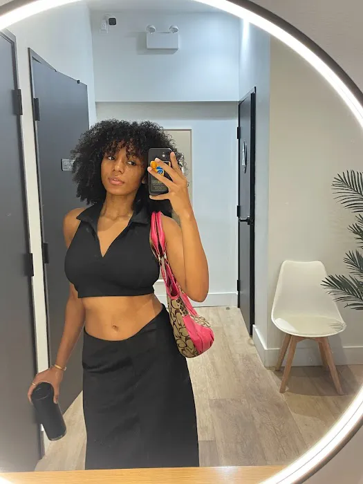 Skin Laundry - Upper West Side Picture 4