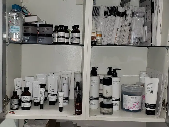 Refreshhh Skin Clinic Picture 1