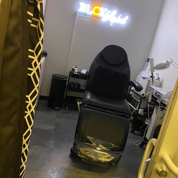 BLCK Label Aesthetics Studio Picture 2