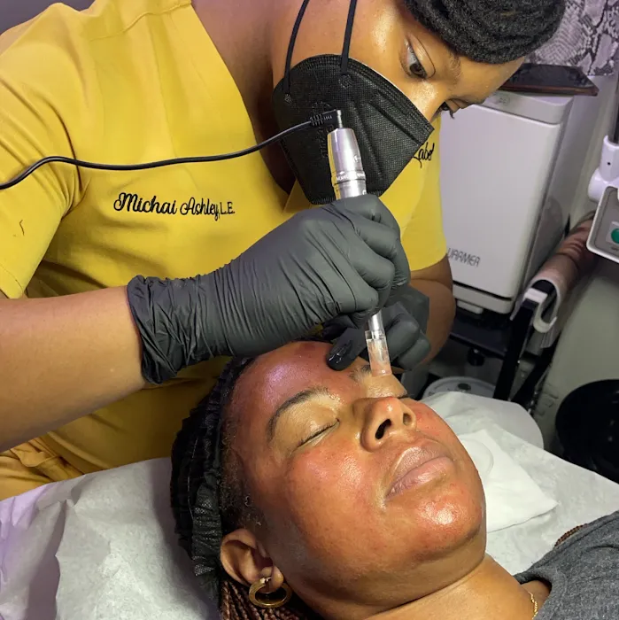 BLCK Label Aesthetics Studio Picture 3