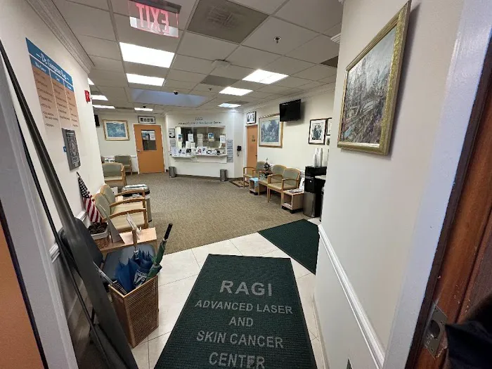 Advanced Laser & Skin Cancer Center Picture 4