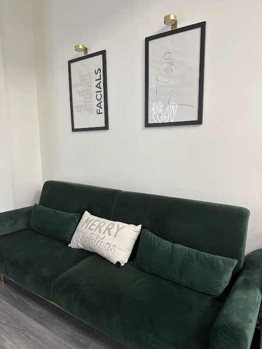 Luxe Skin by Lex Picture 6