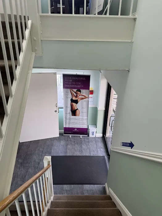 THE FACE Laser Clinic Picture 5