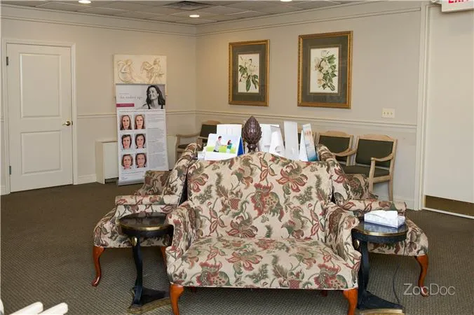 Cosmetic Skin and Surgery Center Picture 5