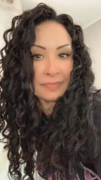 Elizabeth the Estie Picture 2